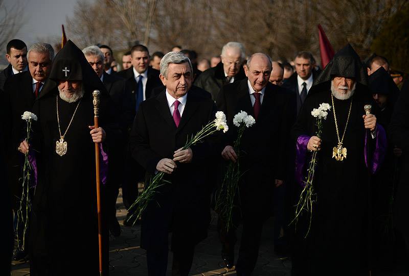 The Two Catholicoi, Holinesses Karekin II and Aram I, Accompany the Presidents of Armenia and Karabagh to the Military Pantheon